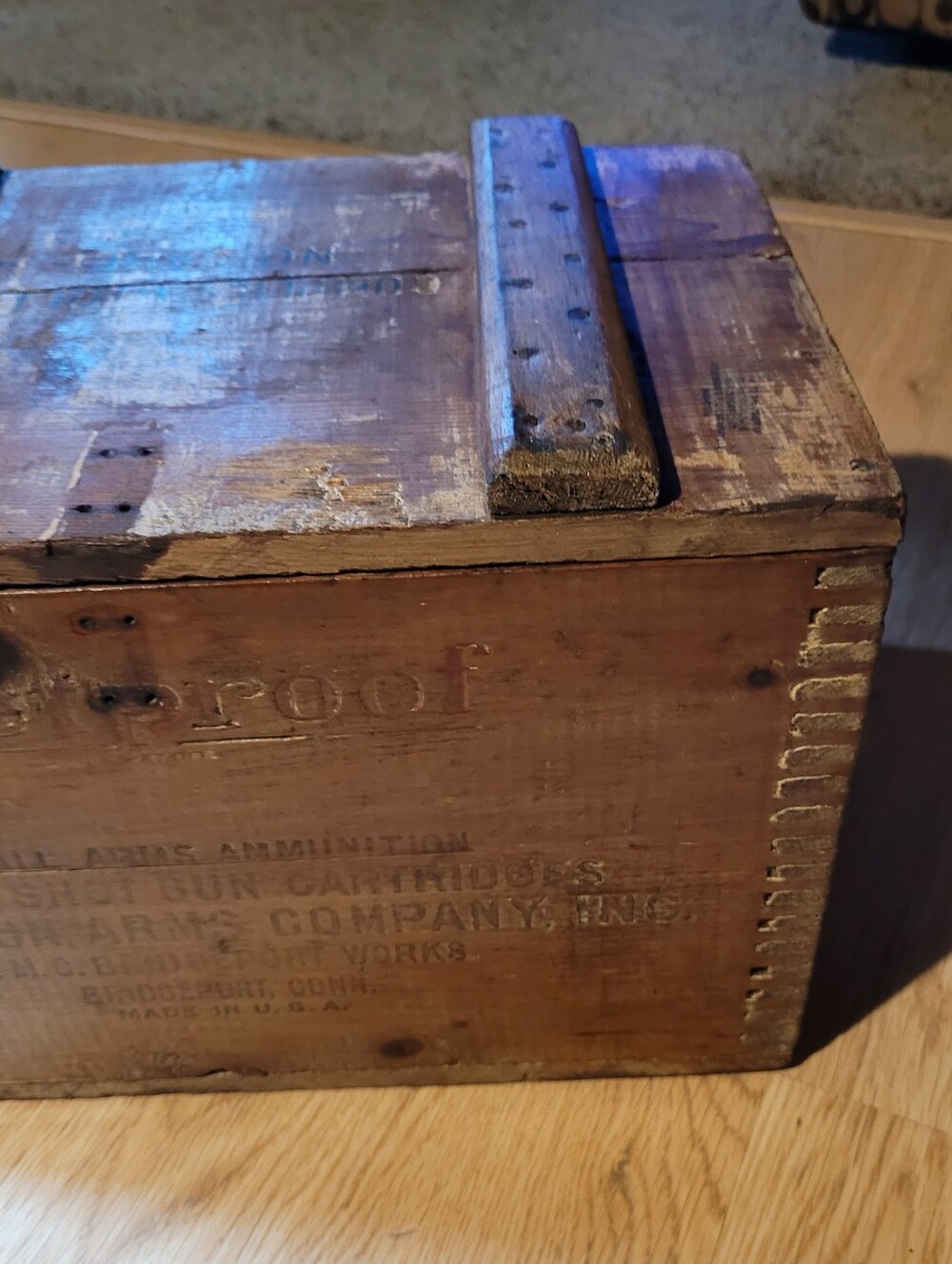 Vintage Wooden Crate - Picture 4 of 15